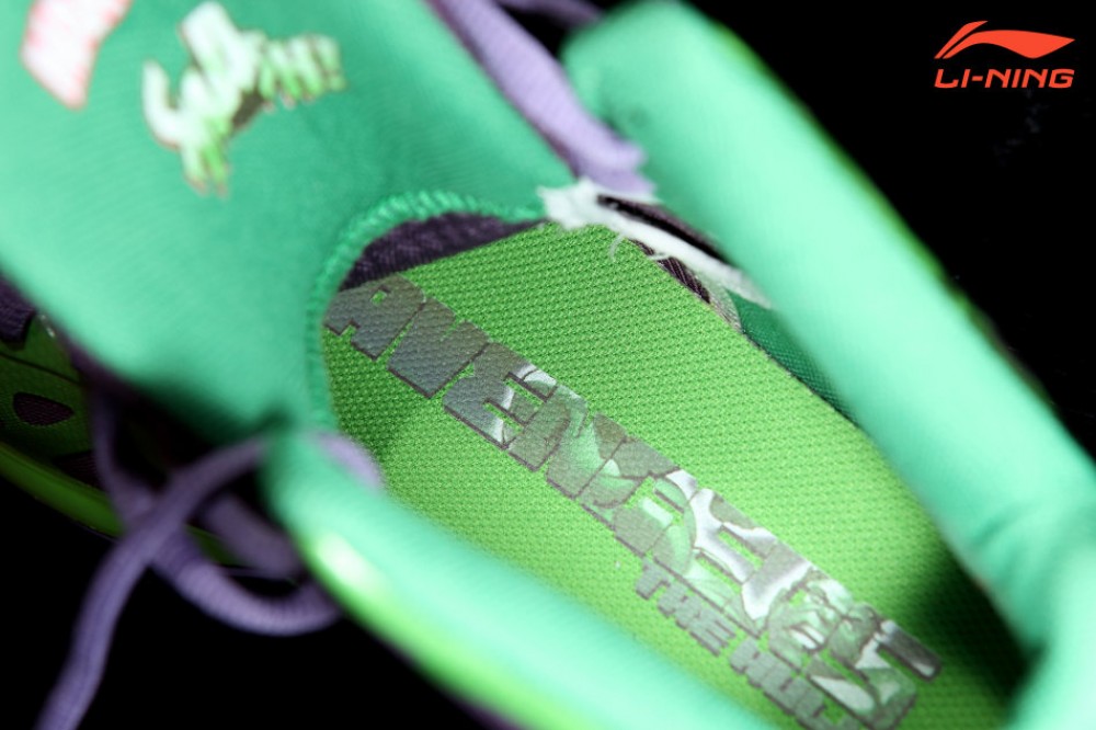 Hulk x Li-Ning BB Sonic Lite Basketball Shoes