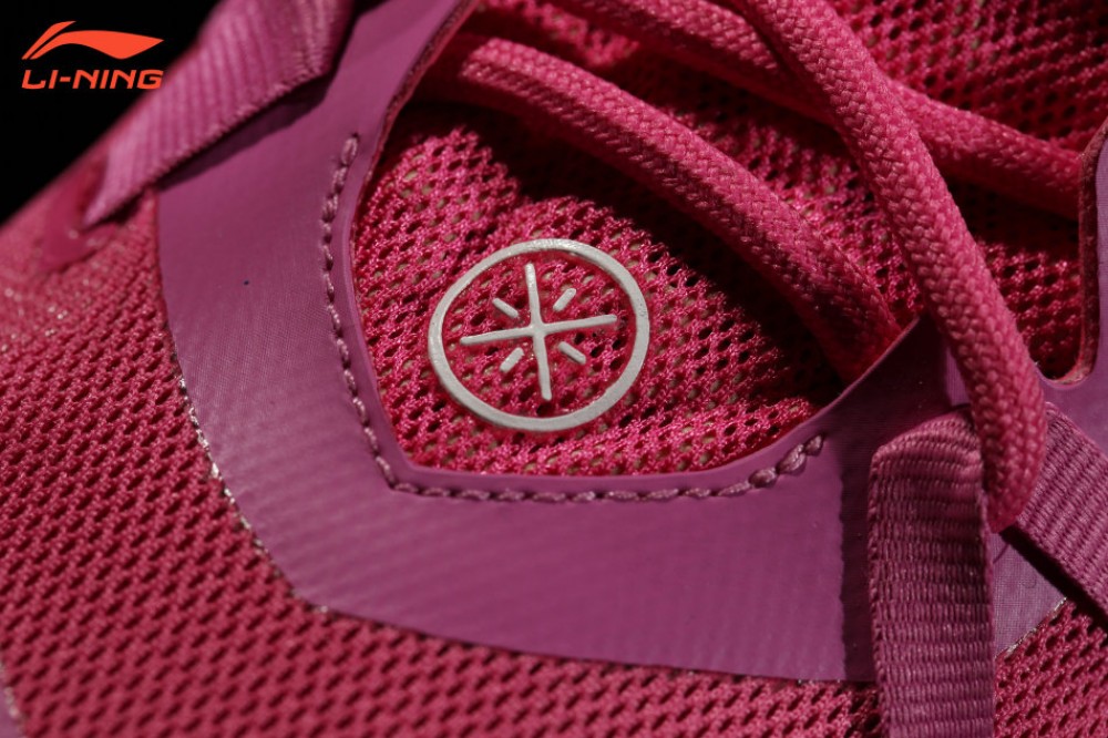 Li-Ning Wade All in Team 3 "Love"