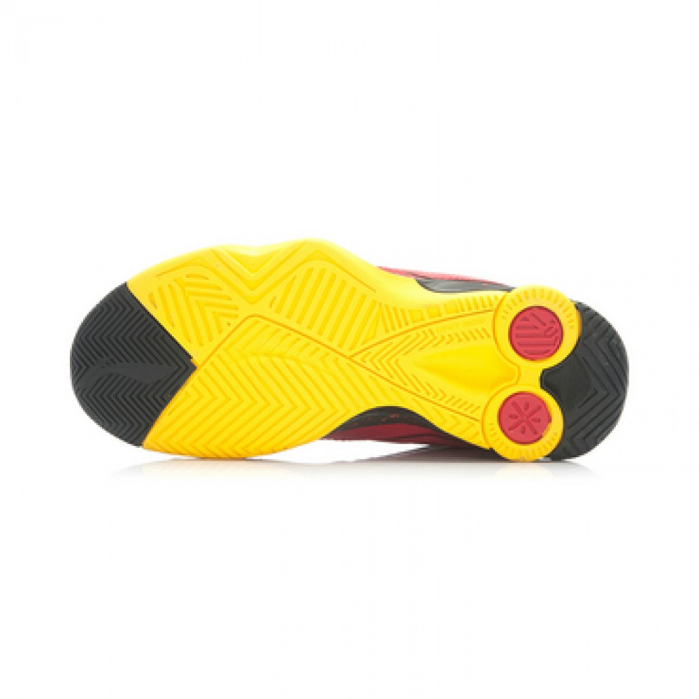 Li-Ning Wade Fission 1.5 - Code Red 