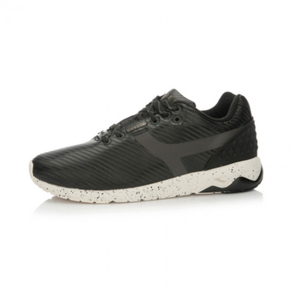 Li-Ning WoW 4 Wade 92 Lifestyle Shoes - Black/White/Gold 