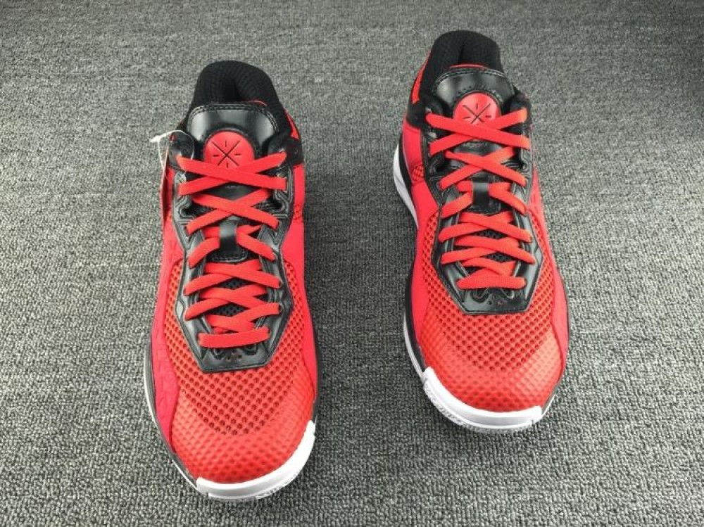 Li-Ning WoW4 Wade All City 4 "Miami Heat"